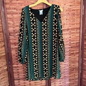 inTu Long Sleeve Dress Size Large